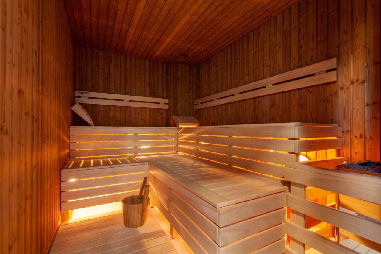 Tee Room Celadna & Wellness Extérieur photo